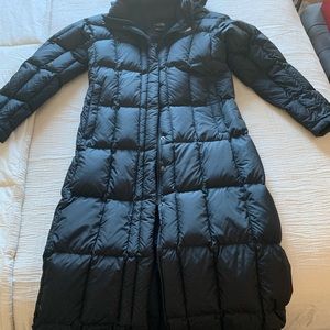 Womens medium triple C duster parka